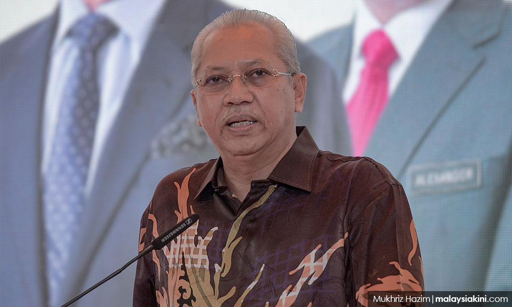 Tak salah Umno, PAS, Bersatu kembali berbincang - Annuar