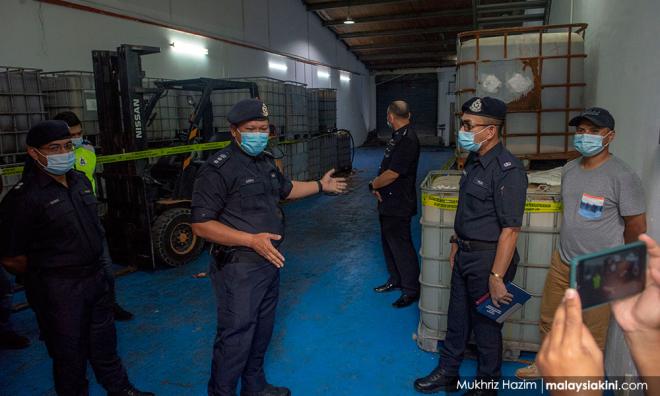 Polis percaya kilang di Rawang buang ribuan liter bahan ...